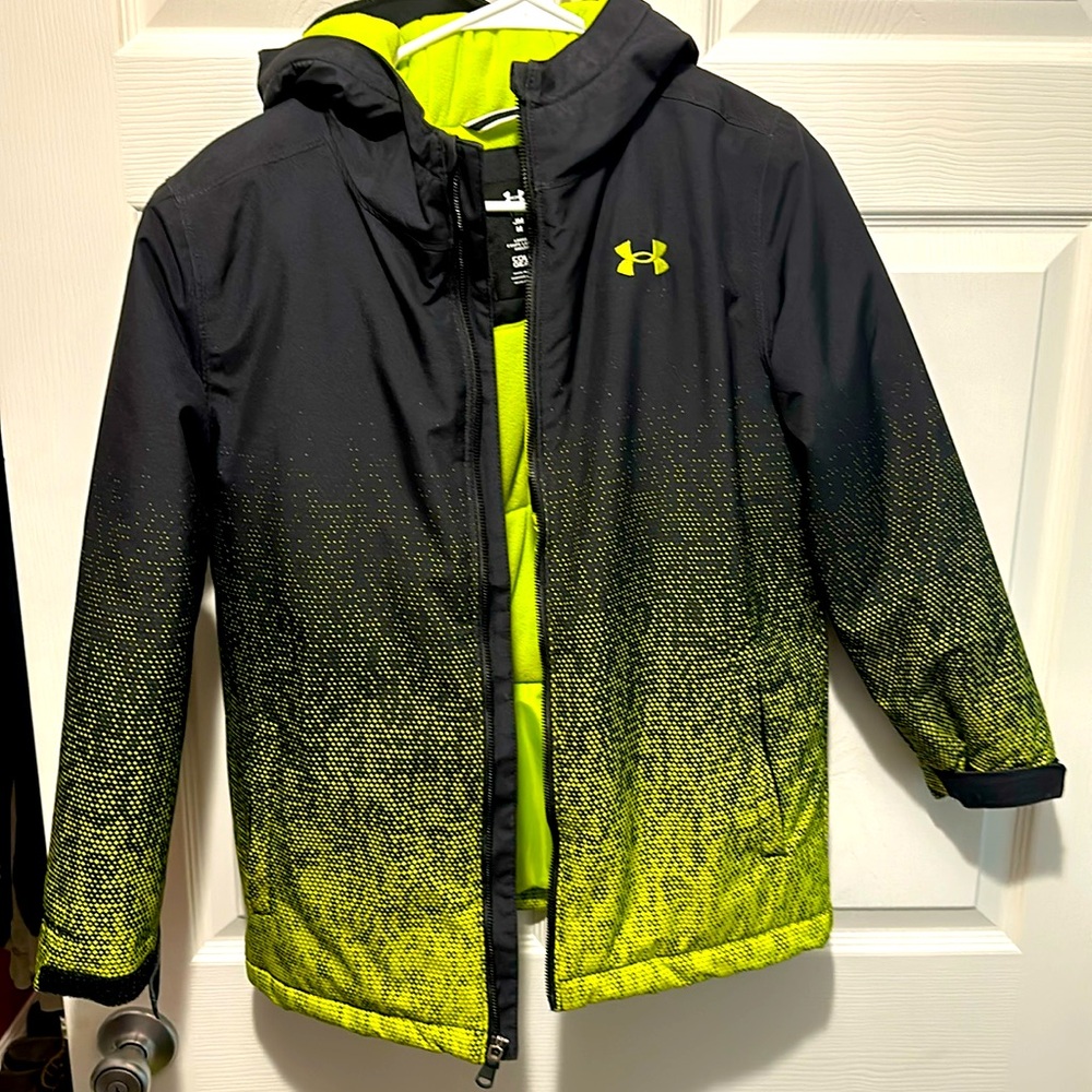 UNDER ARMOUR COAT